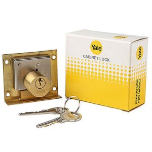 Yale Drawer Lock  Brass 420.25